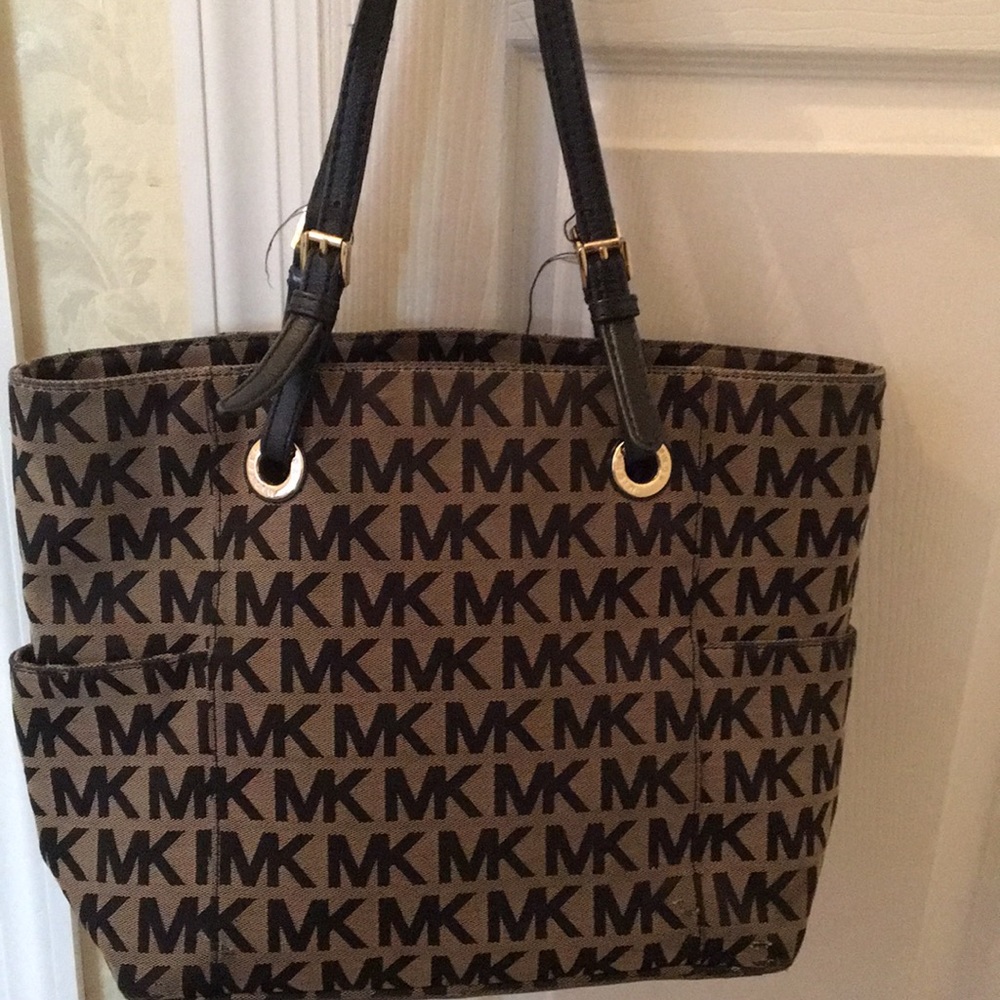 Michael Kors bag